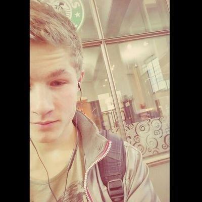 andi_xdd's profile picture. arianator