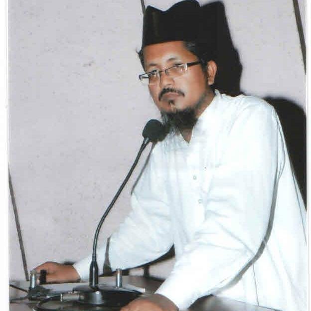 Scholar, Writer, Social Activist, Director of Islamic Research Center and General Secretary All India Tanzeem Ulama-e-Islam & Presedent All India Muslim Jamaat