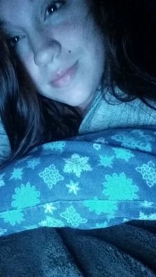 ShandrieM's profile picture. Just trying it out