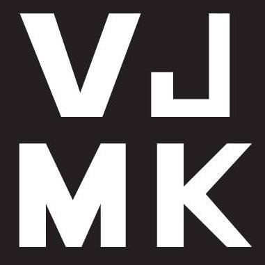 VJ & New Media Artist in NYC🗽
*VJed @ Apollo Theater & Radio City Music Hall
*Nominated Berlin Music Video Awards
*Producing VFX, Projection Mapping, Metaverse