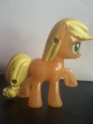 MTV378's profile picture. Soy un pony, como pasto, me saco fotos con niňs en los bosques de palermo. Y voy trotando tras una ilusion.