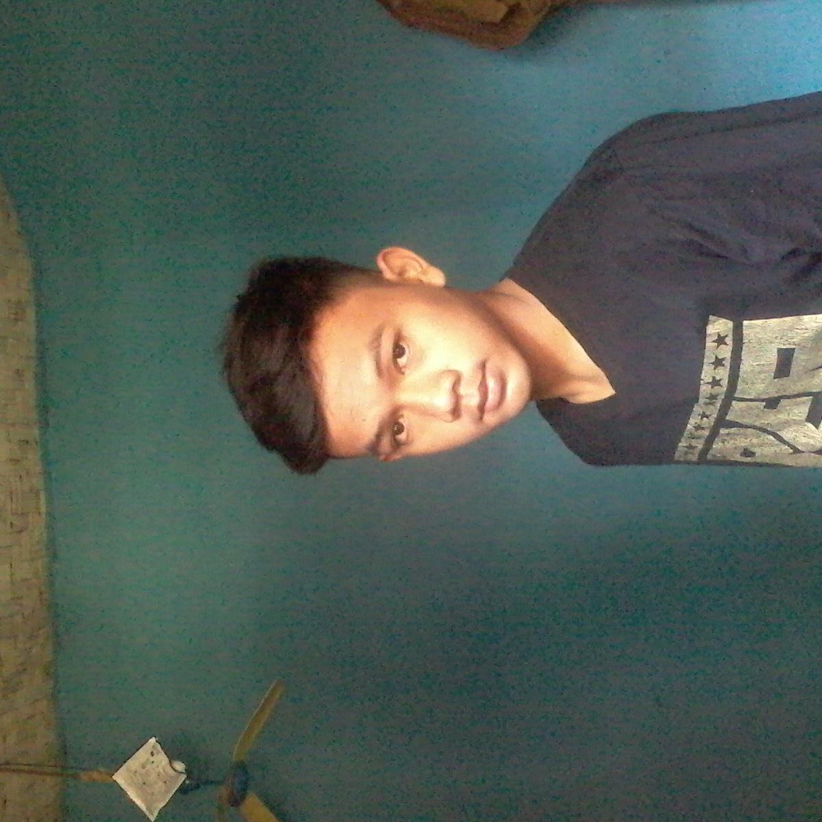 7DF6D3F3