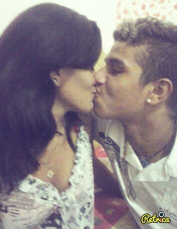 Não tenho tempo pra mais nada, ser feliz me consome muito.