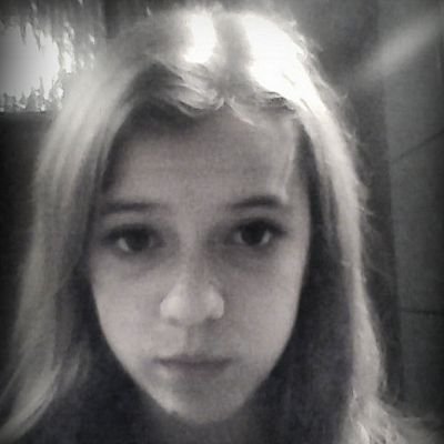 ✨Sandra
Polishgirl
Pink
12 
I love make up!        Twittergirl