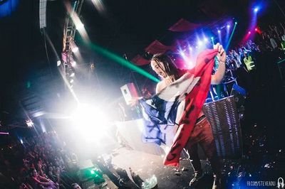 Cuenta oficial de Steve Aoki en Paraguay, followed by @steveaoki since 14/12/13.