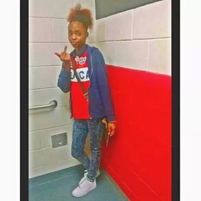 zookbitch's profile picture. ⛽️✊