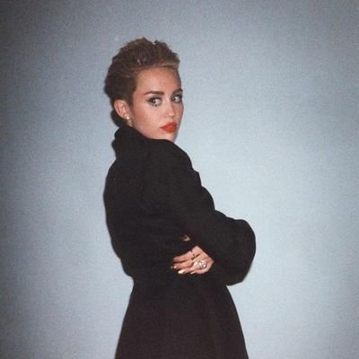 @mileycyrus ∞