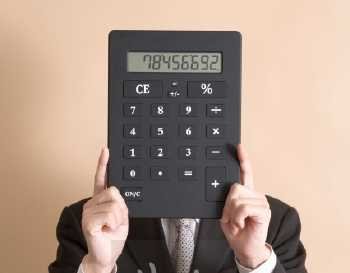 ubisoPouch's profile picture. Вызывает подозрение, когда отдыхаешь с друзьями на озере, и ни один за 6 часов ни сходит в туалет. Все только «купаются».