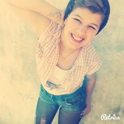 hola zoii zarina y al fin se utilizar esto Jaja , emm como pasto aganme un cono *-*