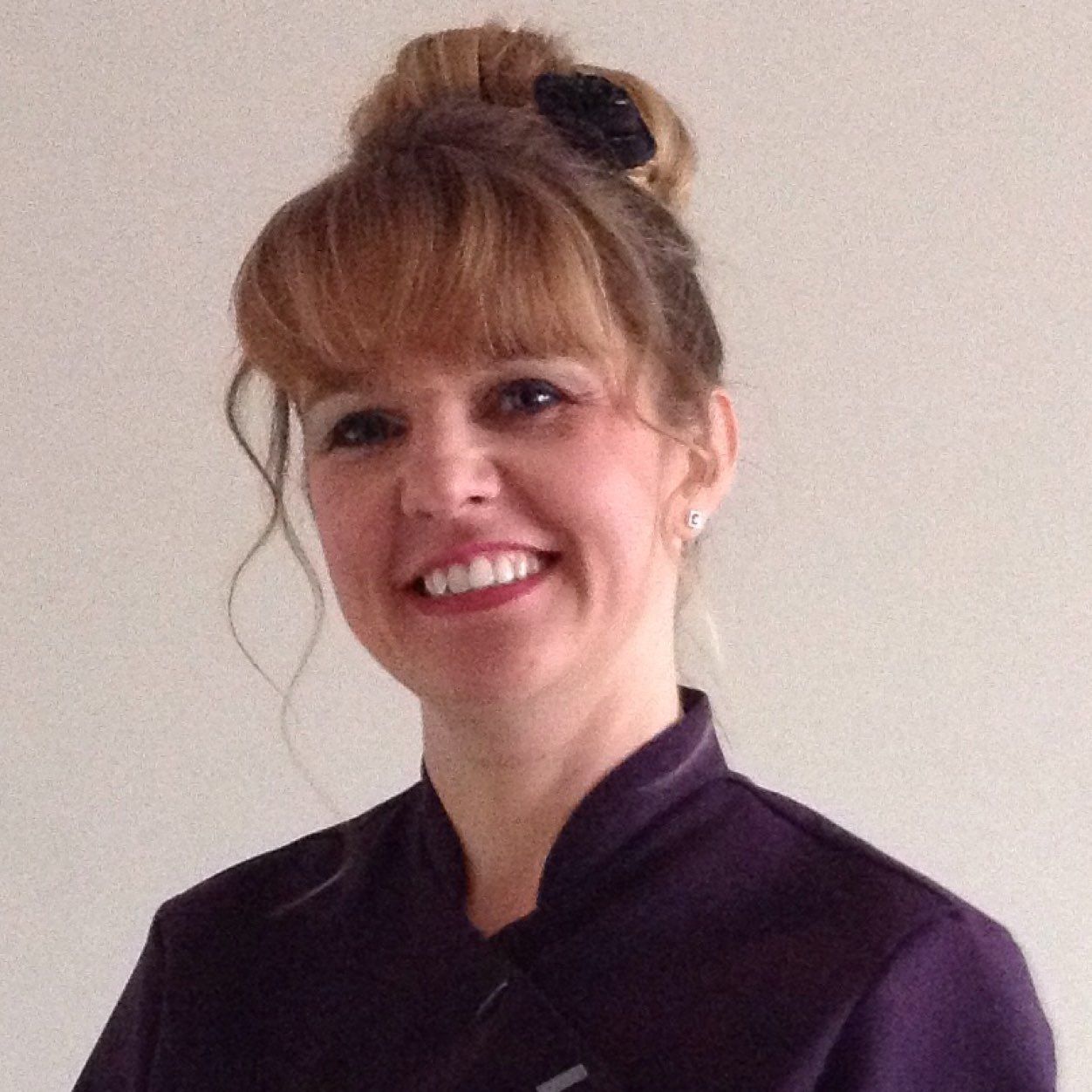 SZHolistics's profile picture. Holistic Therapist & Reiki Master Well being days, on site therapies, local clinic, pamper parties, aromatherapy homecare products, vouchers