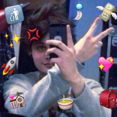 i'm @sleepingwmgc and i just gave you a free follow so can you please follow me back on @sleepingwmgc please? thanks!!