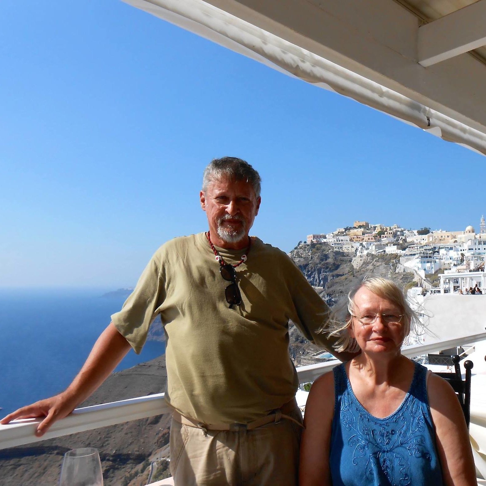 Apple user nonstop since 1983. Enjoys cooking Italian food, digital photography, foreign & domestic travel, and North Carolina Outer Banks in October.