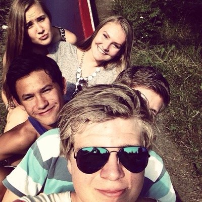 Mahb97's profile picture. 