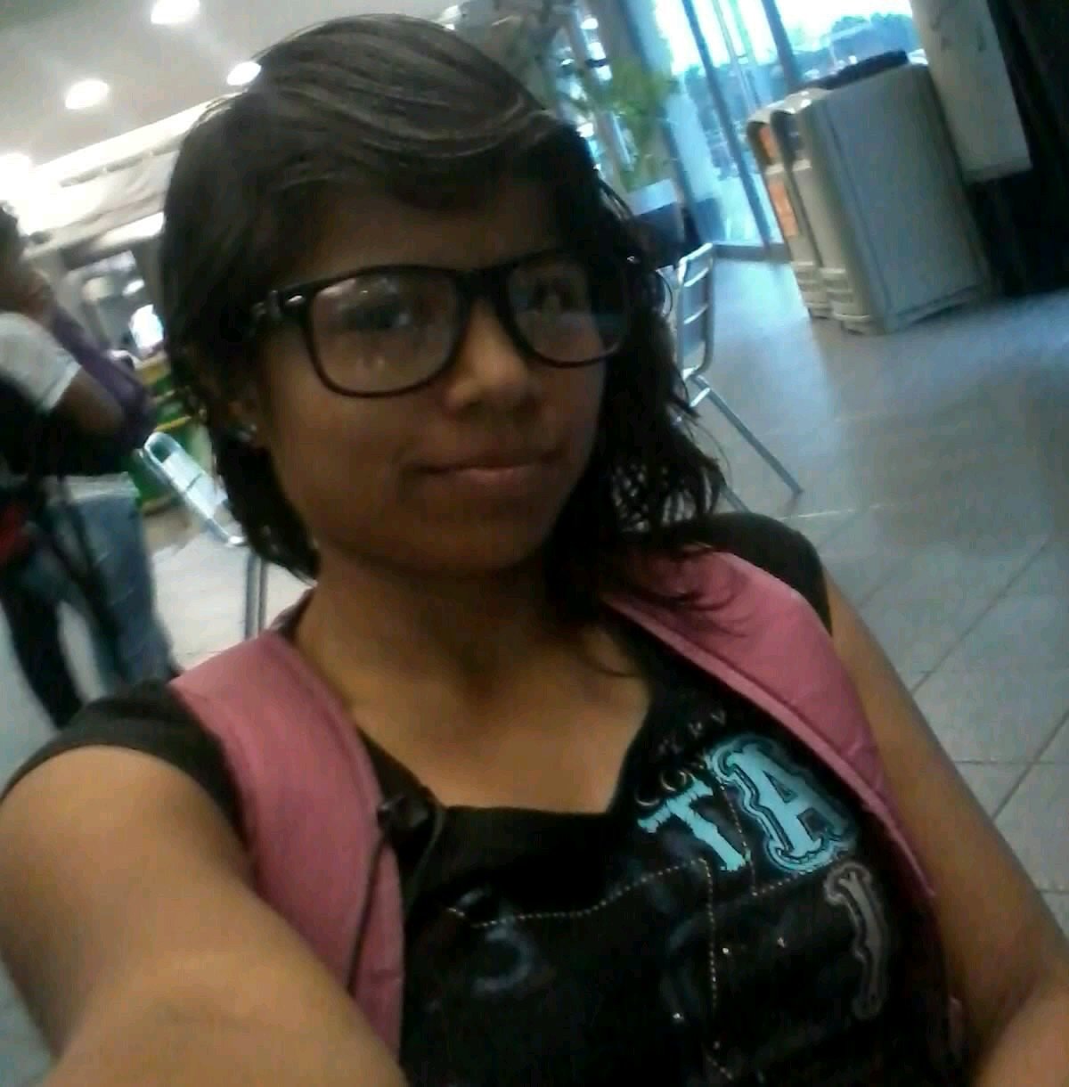 loutkm1's profile picture. Fb: LDPFO  te quiero mi amor /.\