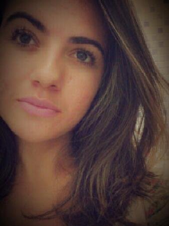 Ser feliz é o que me consume!!!:)