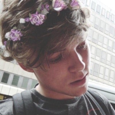 “ti invito a sorridere, offro io”-cal.