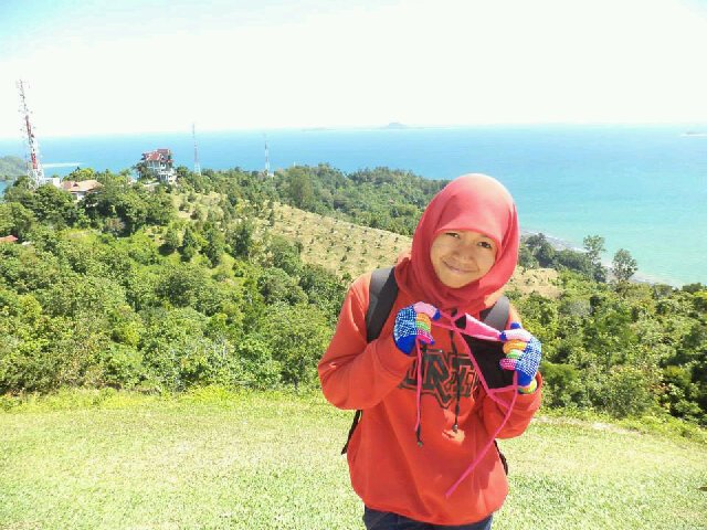 (you always in my heart)
| ♥Allah swt | ♥Family | ♥Muhammad saw | ♥ | (ˆ▽^)Universitas BungHatta Ekonomi/Manajemen Bogor  29 Agustus virgo