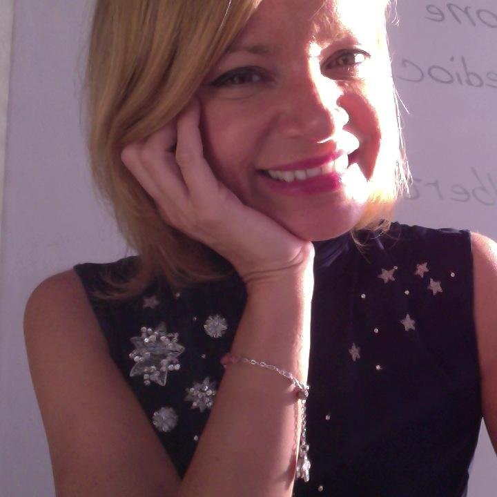 perilmatrimonio's profile picture. Lo stile è la nostra identità, esprimerlo è la nostra libertà. Il matrimonio è il punto di partenza di una fiaba. Adoriamo le cose belle dall'anima semplice.