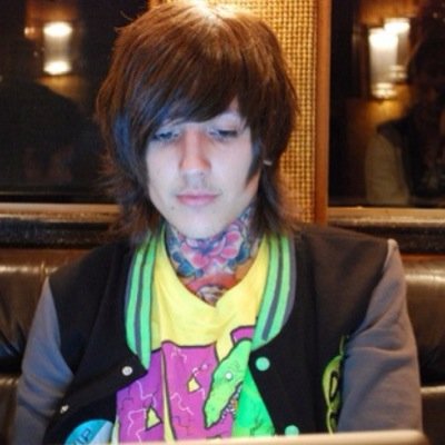 follow @outcastkidandy since she gave you this follow !!