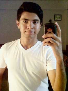 isityfy's profile picture. Книги, бег, дружеские вечиринки, теннис, клубная музыка, иностранные языки, танцы