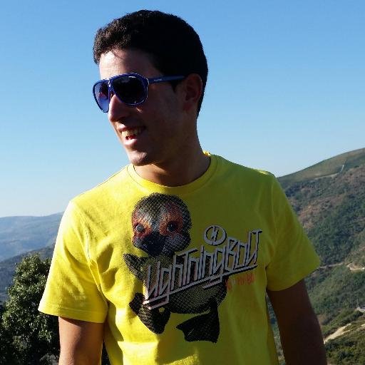 Caution: This profile contains a lot of wildness, fierceness and savageness! 
It may be dangerous :)

#SportingCP, #RedWings  \m/