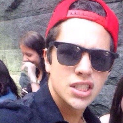 @austinmahone and @justinbieber makes my heart go boom boom ❤️ #KayleeForUGirl AUSTIN FOLLOWS ❤️❤️❤️