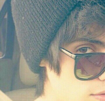 Dhoooooom8's profile picture. 