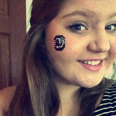 Southern Island Girl who loves God, Sweet Tea, and the USC Gamecocks. || Jeremiah 29:11 || HHI