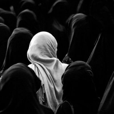اللهم احسن خاتمتي وسخر لي من يدعولي بعد مماتي.