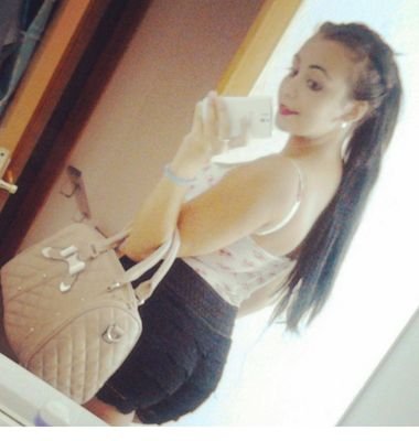 ask.fm : @LaCachelosa pregunten.