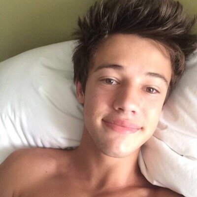 {cameron dallas is cute, ok}