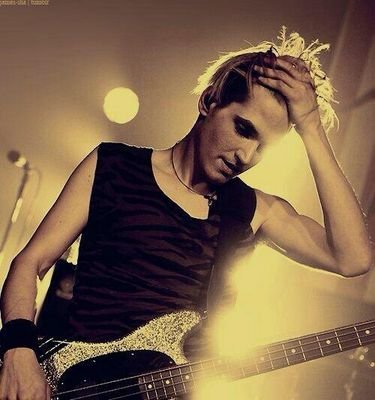 MikeyWayaf's profile picture. ❤❤ I looooovveee kitties!❤❤ @sluttyGeeW is my wonderful brotherrrr