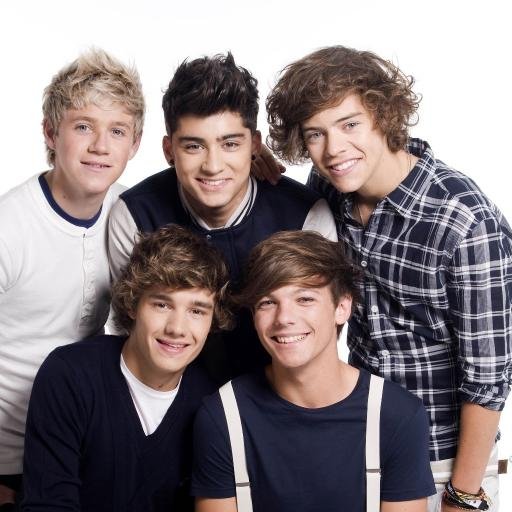 Pedi á Deus um motivo para me fazer feliz,e ele me deu 5! Harry,Liam,Zayn,Niall e Louis 3 3 You are my life 3