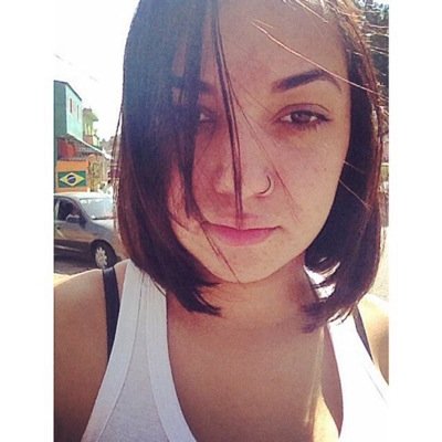 - Sou tão sexy quanto um camelo .!
http://t.co/hjqMNLY9xh ;]
insta : _gabskol