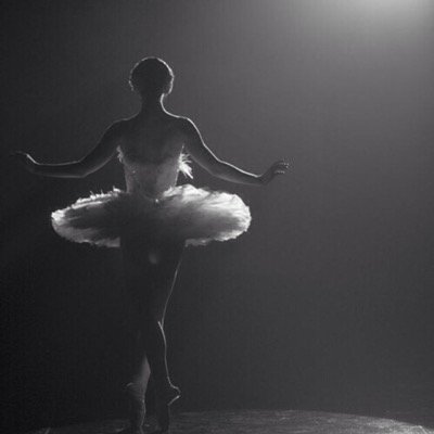 happyonpointe's profile picture. The dancer that you always watch.