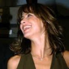 manarisi's profile picture. Aşırı derecede tweet içerir.