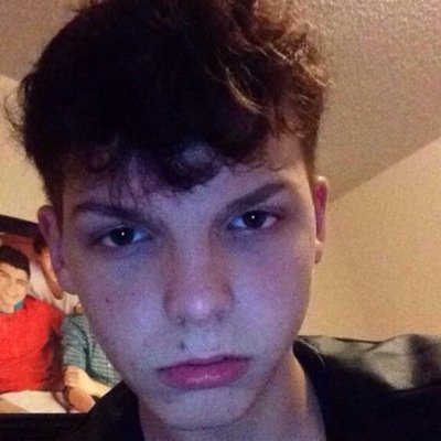 follow @whoransgalaxy for a good time !!