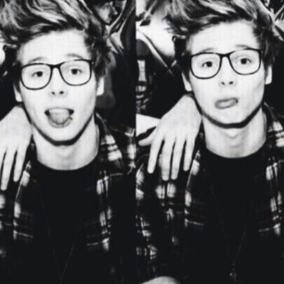 i gave you a free follow to help you gain so follow @damnastxn for me please