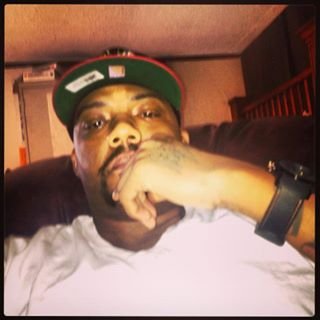 H.I.T.M BOYZ MUSIK HISTORY IN THE MAKIN .....Road Manager for @MarleyYoung