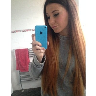 Connah's Quay,15
Instagram- lisherx