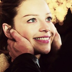 leslie__bae's profile picture. I draw and fangirl. Simultaneously. In love with @laurengerman. Following back #ChicagoFire and #ChicagoPD accounts! #SAVESHAY personal account- @catestoc