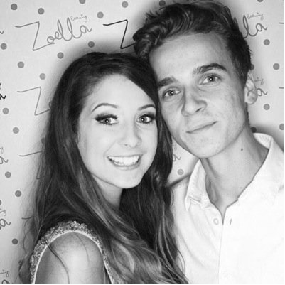 Regular updates on your favourite youtubers! Put me on notifications so you know when youtubers are doing follow sprees etc