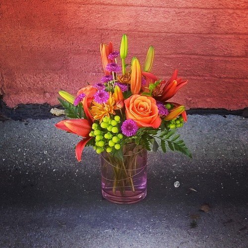 Crowriverfloral's profile picture. We are a local florist that specializes in unique gift ware and personalized floral designs for every occasion.