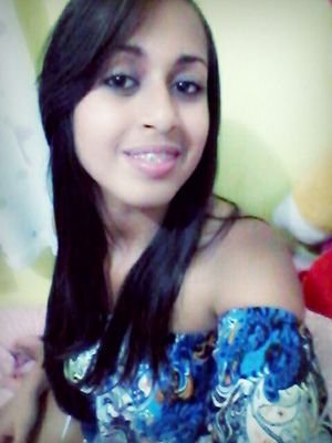 Se fosse fácil, todo mundo saberia explicar como fazer. Viver não é assim tão simples, mas que a gente complica, não há dúvidas.