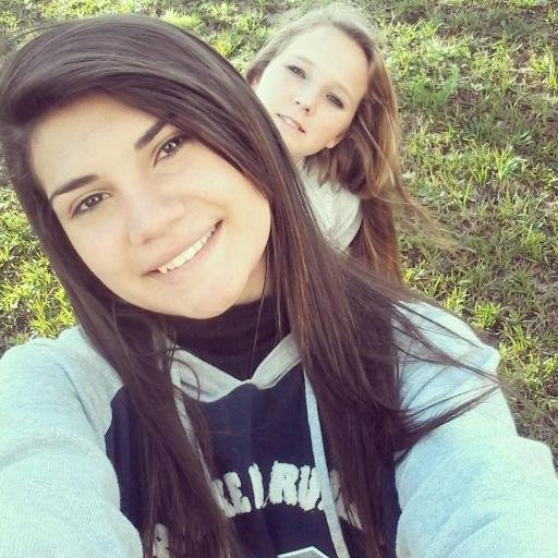 || minha melhor amiga ! @_esmaaltepreto aqui