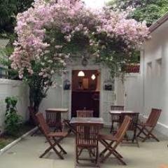 Tiradentes MG  tem um espaço  que você precisa conhecer, bom gosto em artesanato fino e o autentico Café Mineiro.