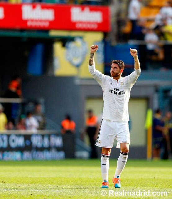 My life isn't perfect, but I'm thankful for everything I have|Mention for follback|I'M madridista #halamadrid