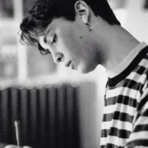 JoeyTrotta4's profile picture. ''Fuck my father and fuck you too. I'm not going anywhere without my friends.'' [Toy Soldiers RP]