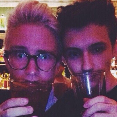 i just love @troyesivan