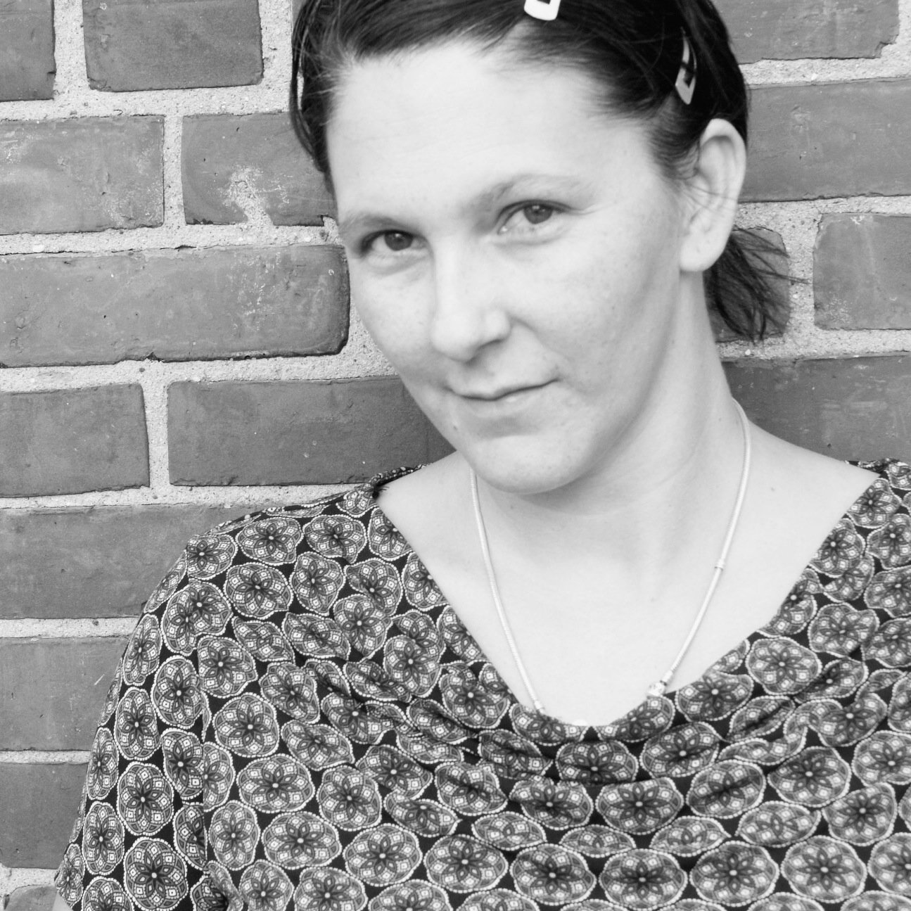 jencapitao's profile picture. just a girl who likes to take pictures, create cool designs and loves her family with all her ❤